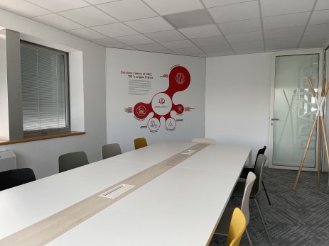 Réalisation salle de réunion et communication.jpg
